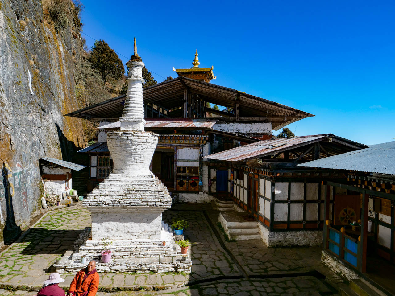 Bhutan, Byakar Dzong