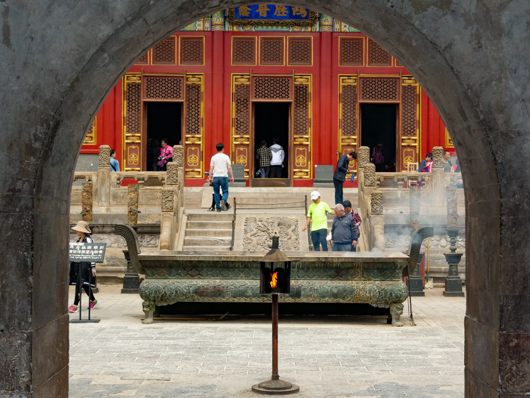 China, CHN, Hebei Sheng, Shizigou, The Puning Temple