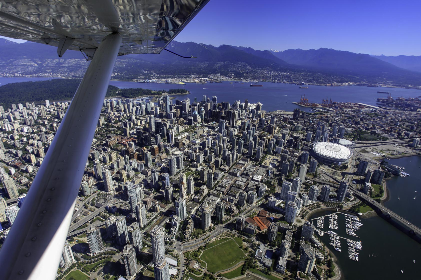 Coarl Harbour, Vancouver (Bentall Centre), British Columbia, Kan